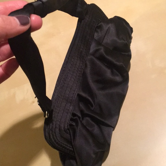 Purse - Picture 2 of 3